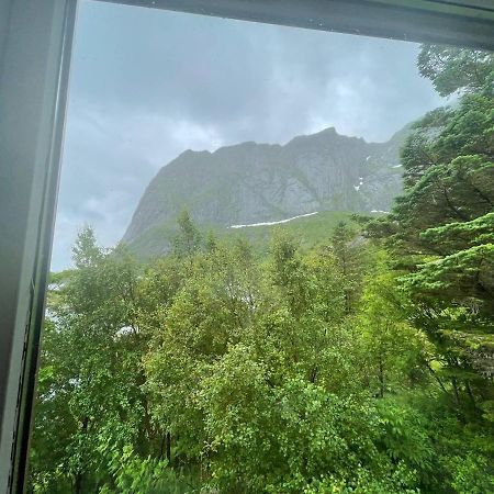 Apartments Reine Lofoten Экстерьер фото