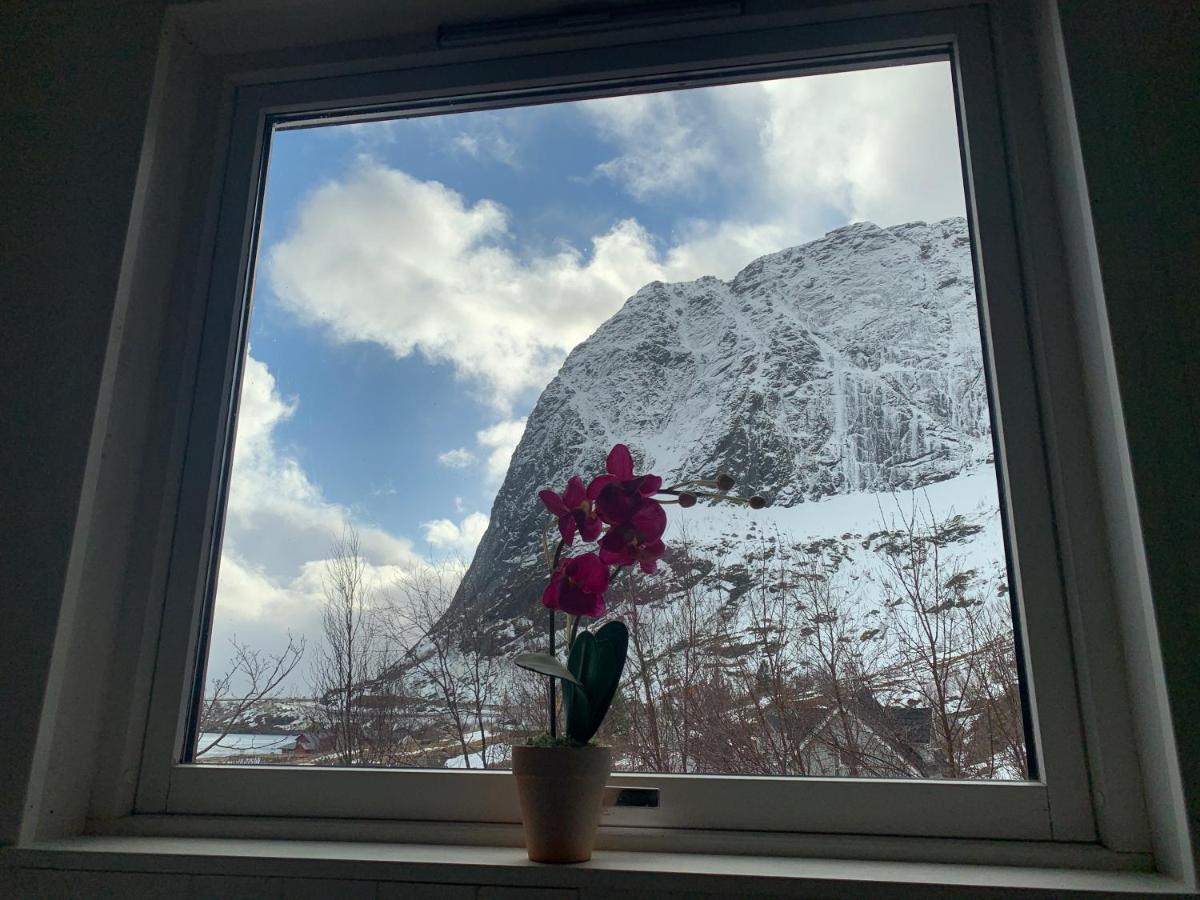 Apartments Reine Lofoten Экстерьер фото