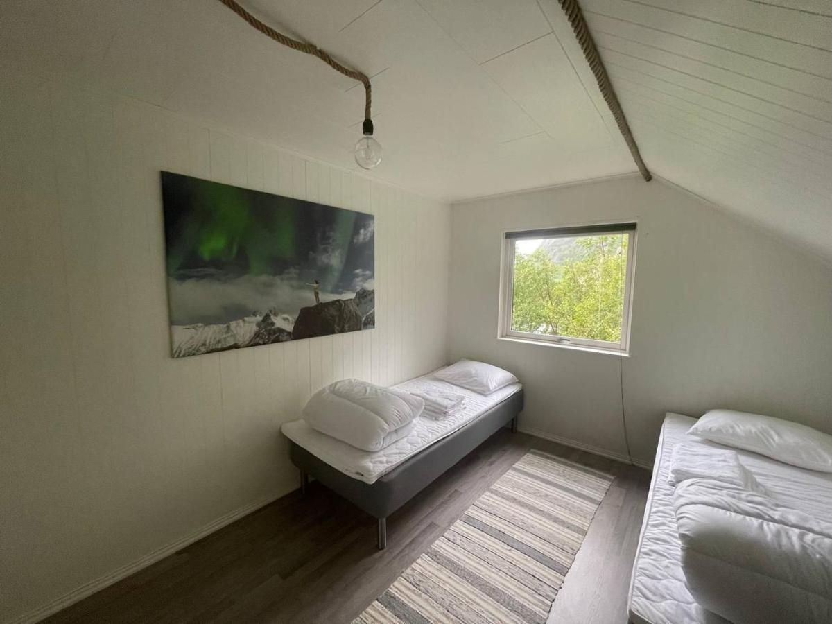 Apartments Reine Lofoten Экстерьер фото