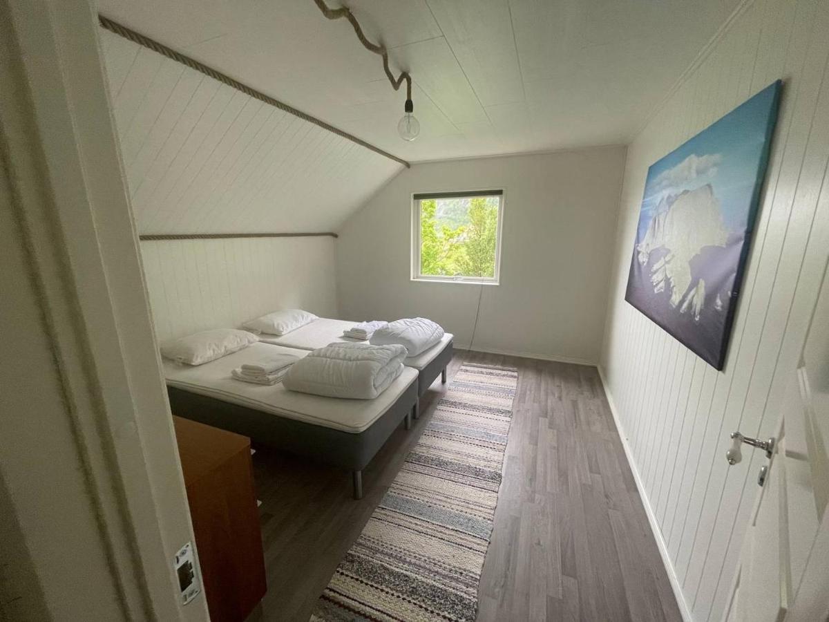 Apartments Reine Lofoten Экстерьер фото
